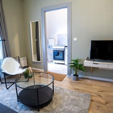 Cozy Apartment On The Boulevard. Budapest Exterior foto